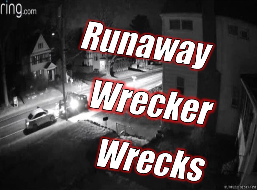 Runaway Wrecker and Repo Chased by Repo Agent